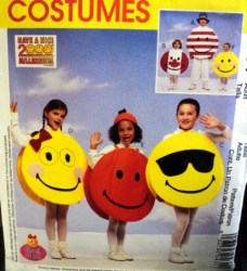 2325 431 MCCALLS SMILEY  HAPPY FACE COSTUME ADULT 34-44''  OR KIDS CHOICE PATTERN UNCUT